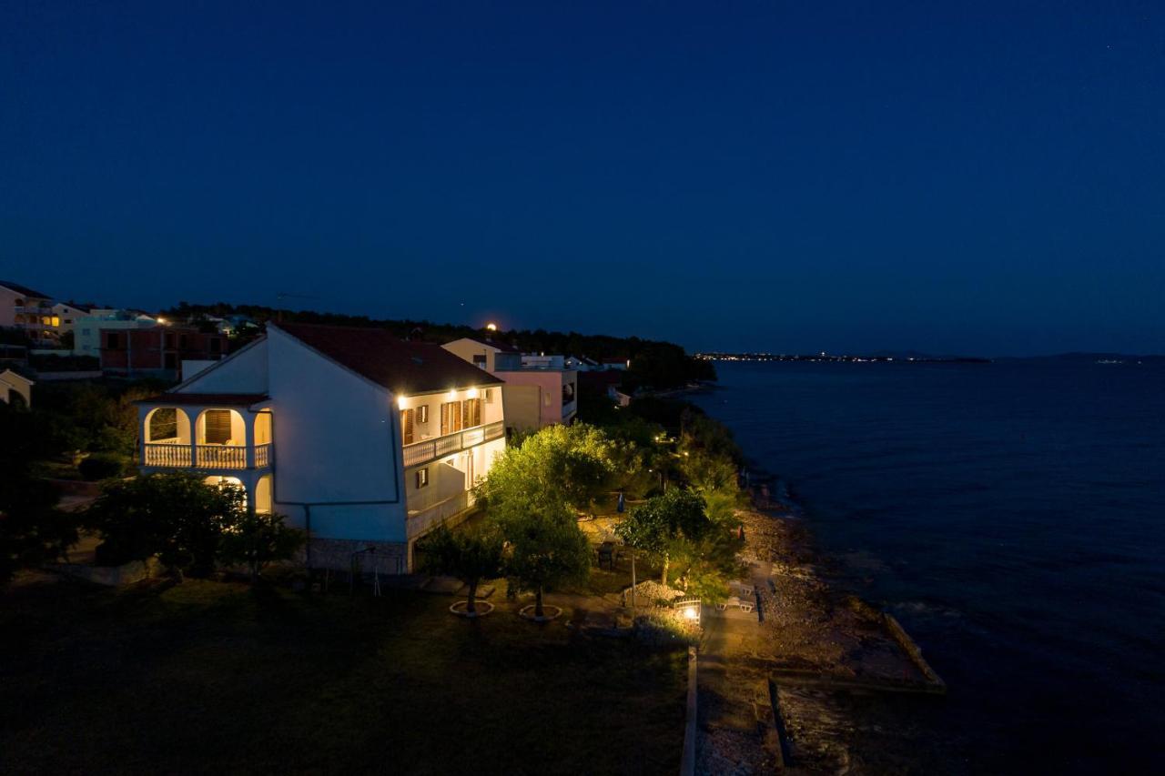 Family Friendly Seaside Apartments Kozino, Zadar - 5756 Петркане Екстериор снимка